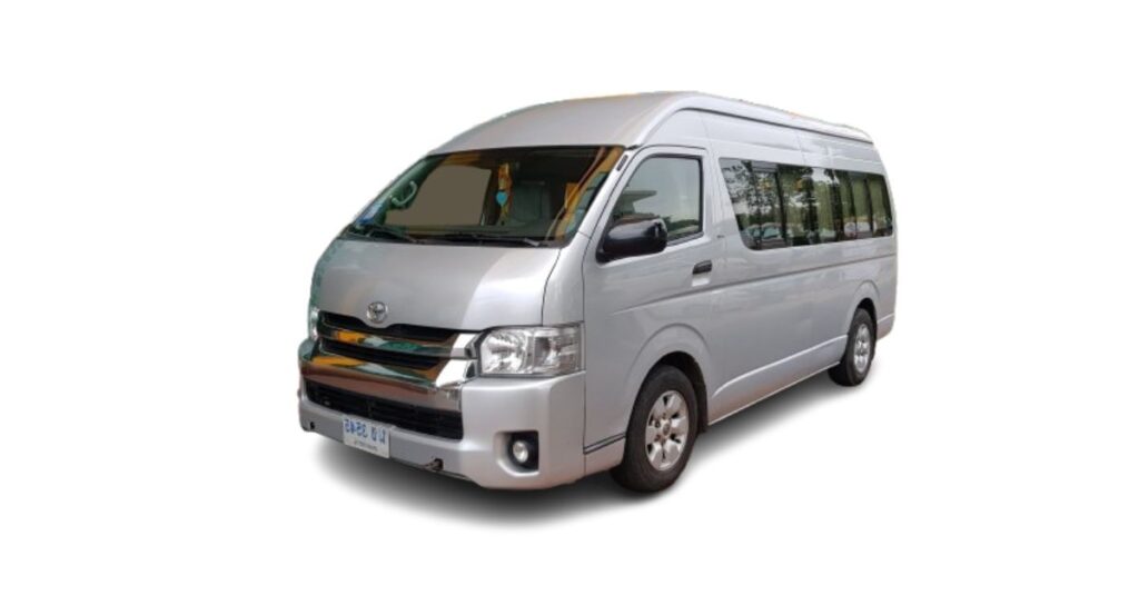 เช่ารถพร้อมคนขับ Toyota Commuter 8-9 ที่นั่ง (VIP) ราคาเริ่มต้นที่ 1,800 บาท/วัน